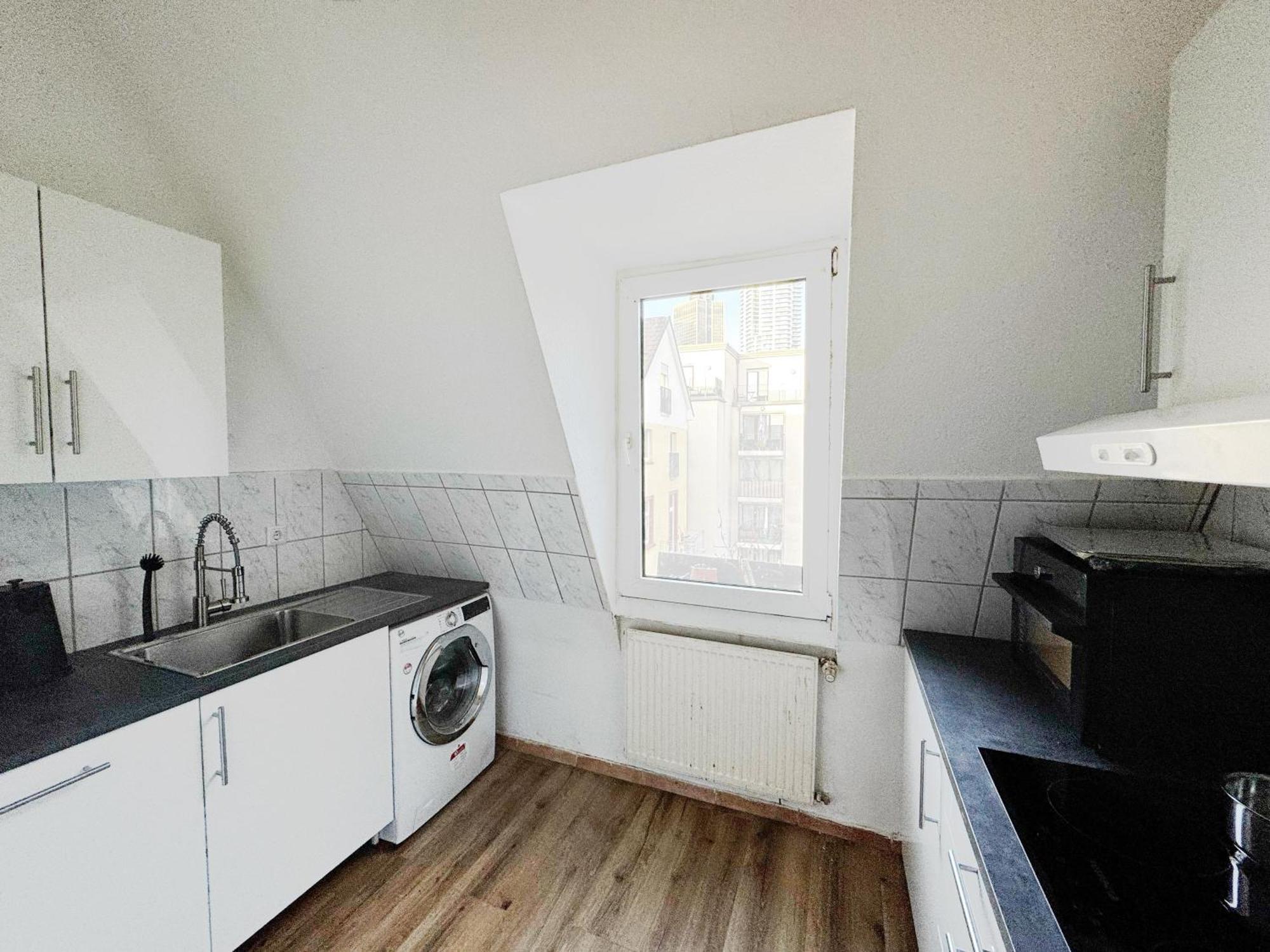 Frankfurt Messe 7min- 3 Kueche Bad Parkplatz 6 Betten Apartment