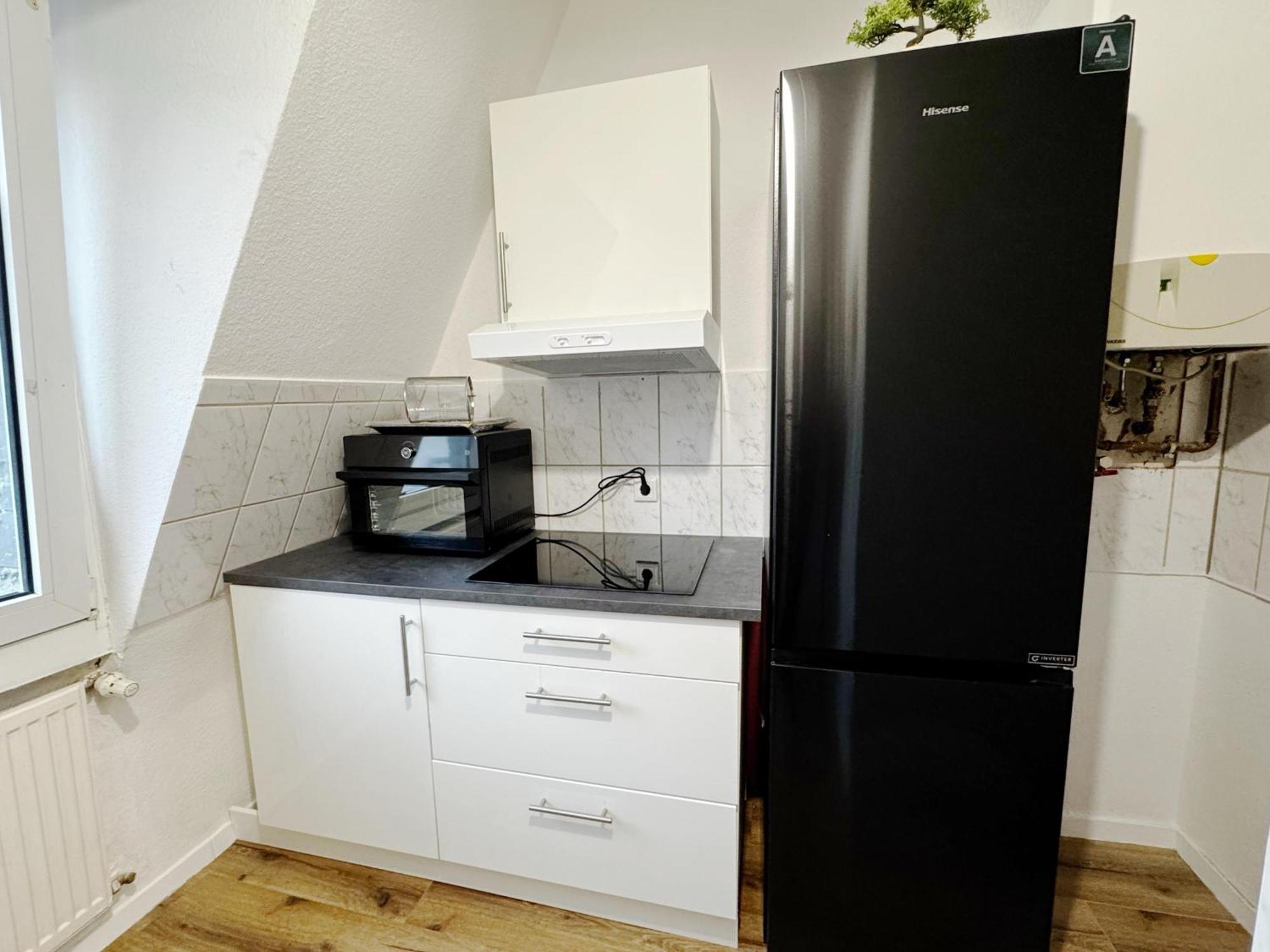 Apartamento Frankfurt Messe 7min- 3 Kueche Bad Parkplatz 6 Betten